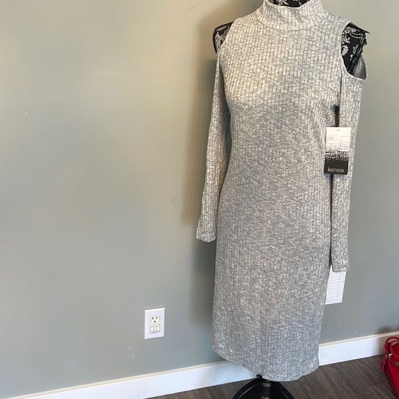 Kensie Grey Longsleeve with Cutout Dress NEW - Picture 1 of 3